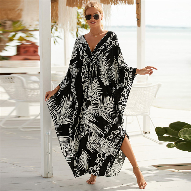 Embroidery Kaftan - Women's Plus Size Animal Print V-Neck