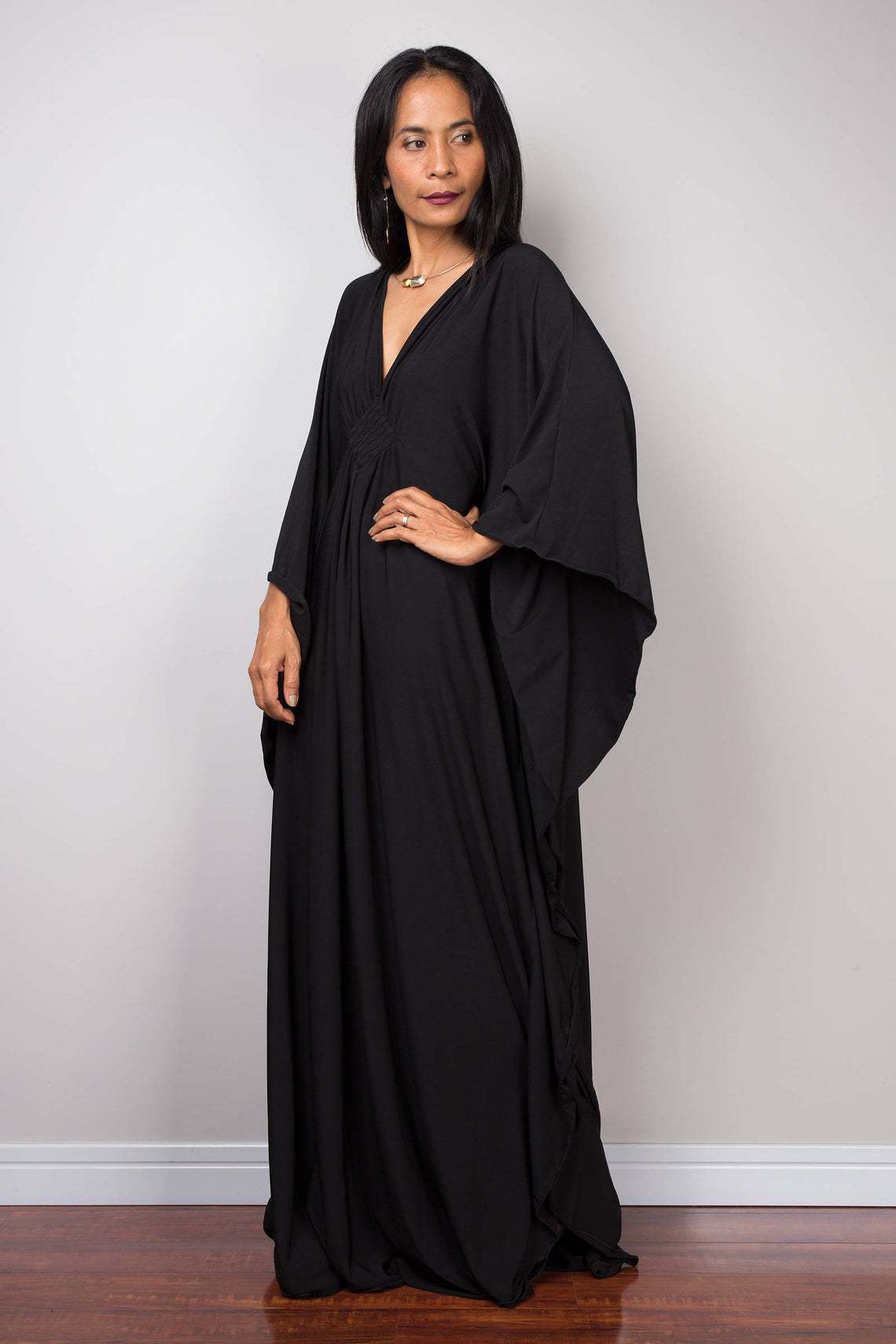 Women Solid Color Cover Up V N - Embroidery Kaftan avaliação e preço