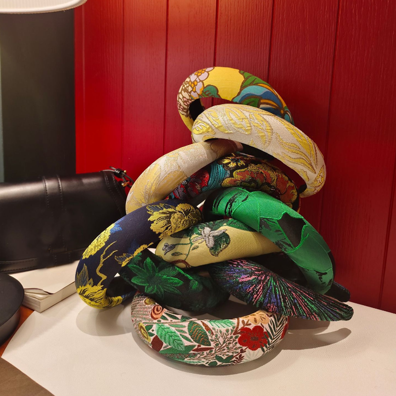 Vintage Palace Jacquard Embroi - Embroidery Zone avaliação e preço