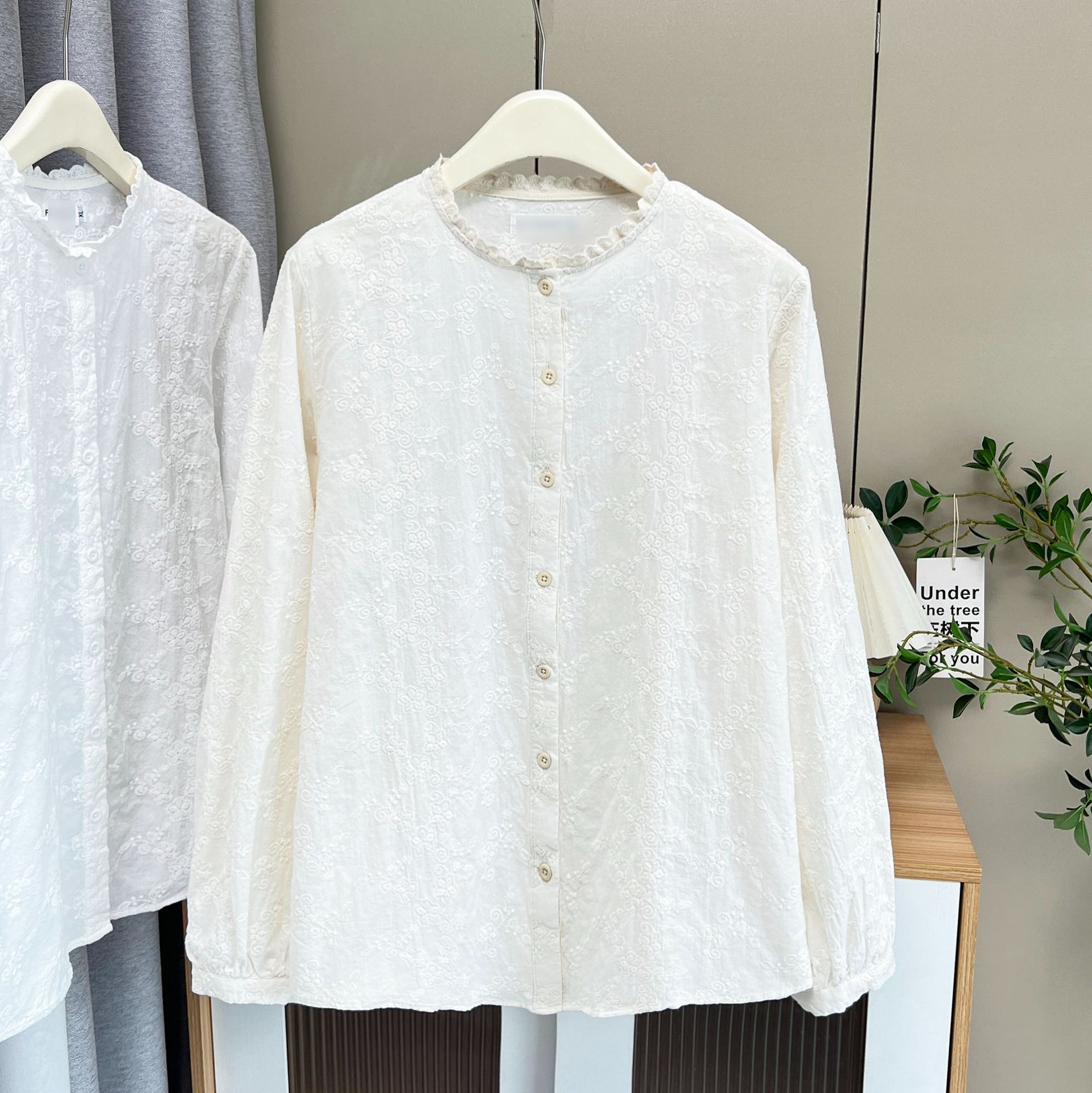 Plus Size Women's Blouses 2025 - Embroidery Artist avaliação e preço