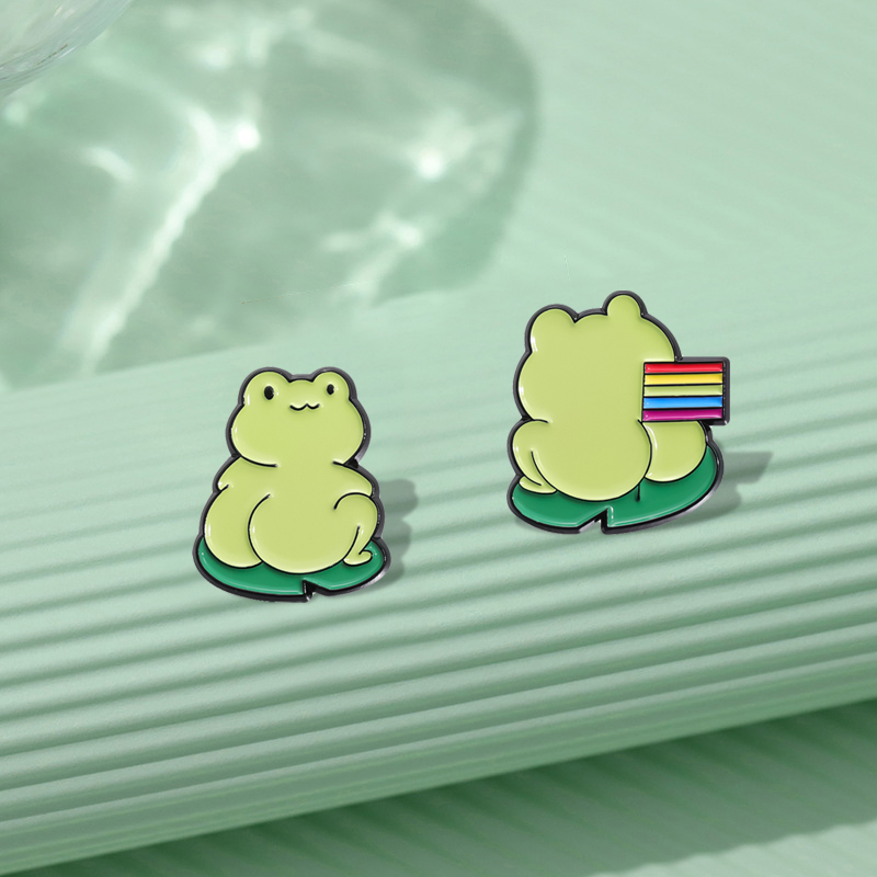 Cute Green Frog Enamel Pins Cu - Embroidery Fish avaliação e preço